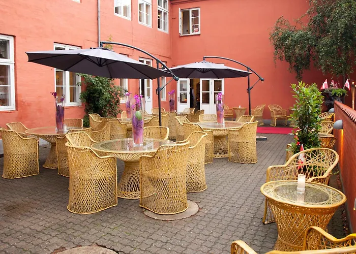 哈莫尼酒店 酒店